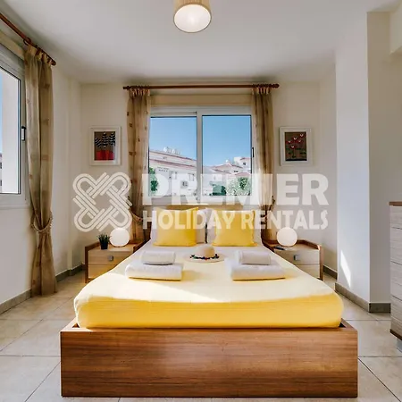 Apartment Dora
